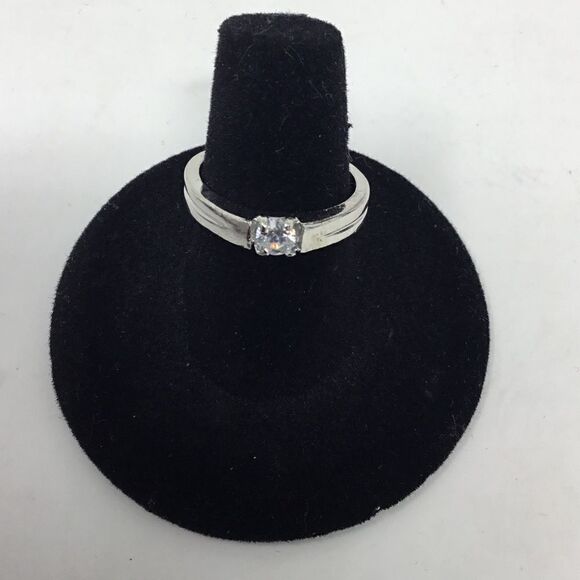 1/4 ct CZ Wedding Band (UC3) - Picture 2 of 7